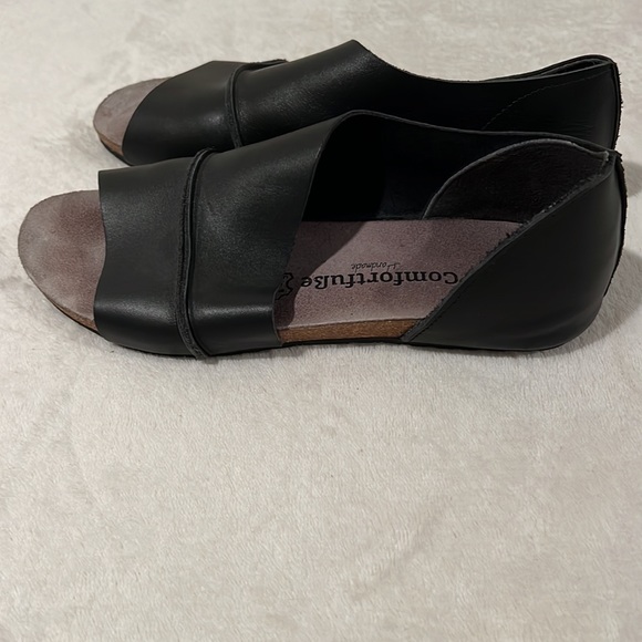 Women’s ComfortfuBe Lina handmade shoe - Picture 2 of 7